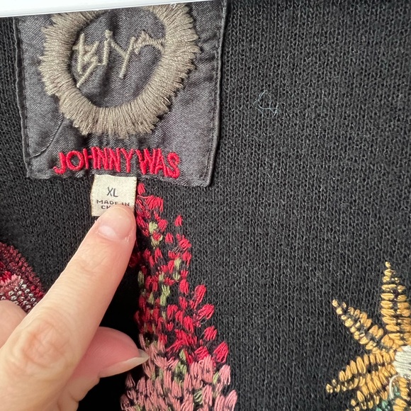 Rana Embroidered Hooded Sweater - Picture 5 of 6